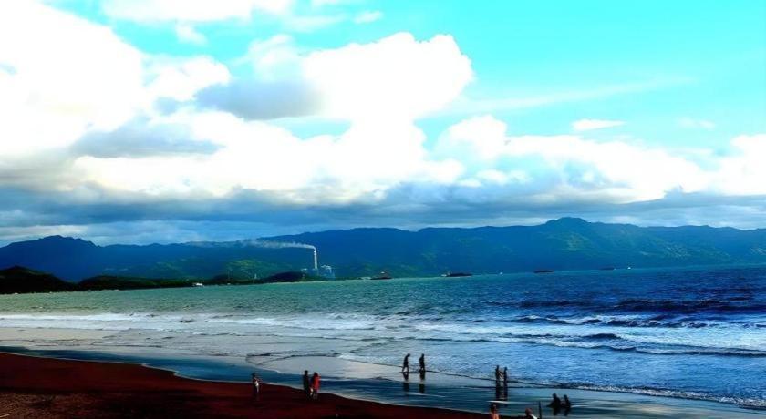 Augusta Pelabuhan Ratu Hotel Sukabumi Exterior foto
